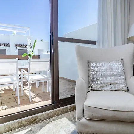 Gh2-family Friendly Apt In Estepona